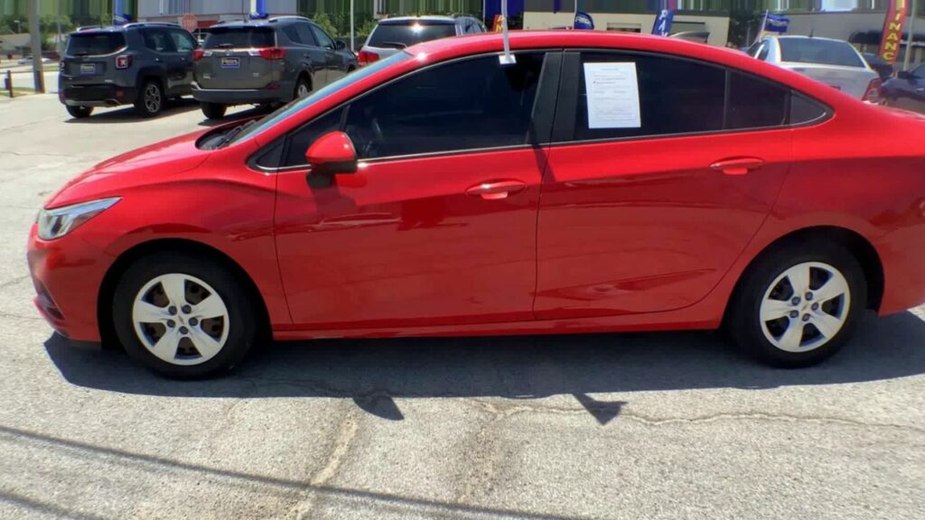 2018 CHEVROLET CRUZE LS LS Auto Regal Car Sales and Credit