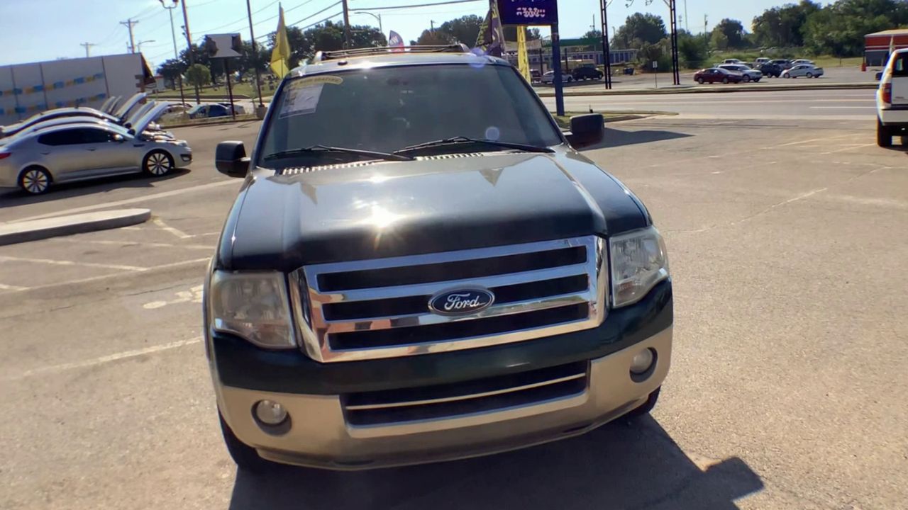 2013 FORD EXPEDITION XLT; KING XLT Regal Car Sales and Credit