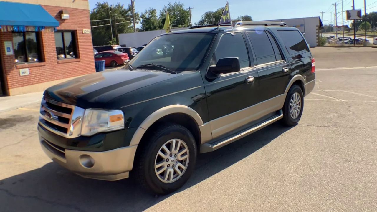 2013 FORD EXPEDITION XLT; KING XLT Regal Car Sales and Credit