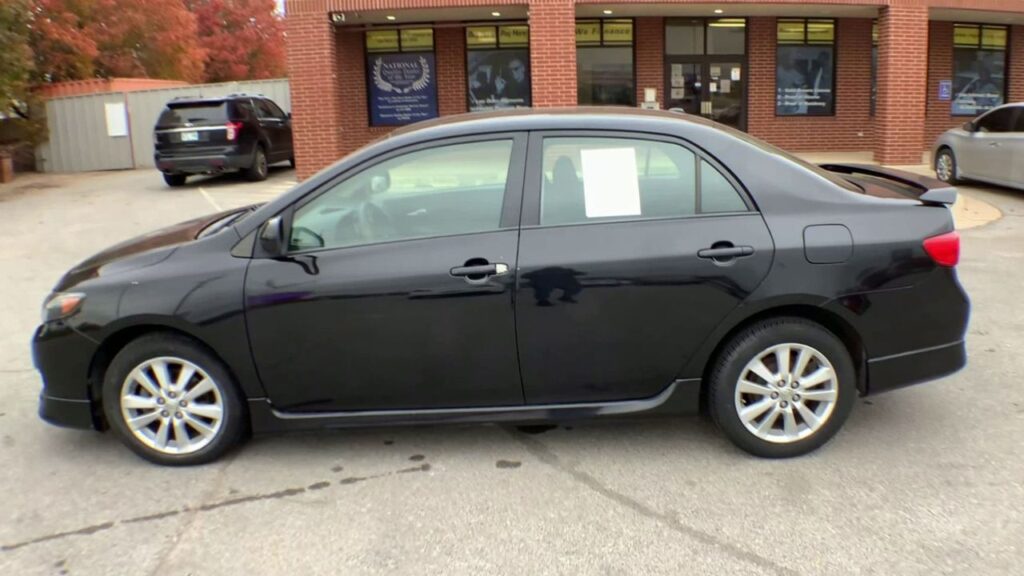 2009 TOYOTA COROLLA S