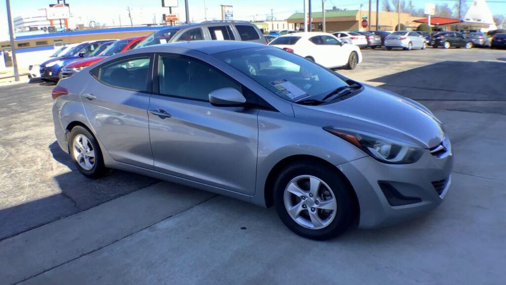 2015 Hyundai Elantra SE