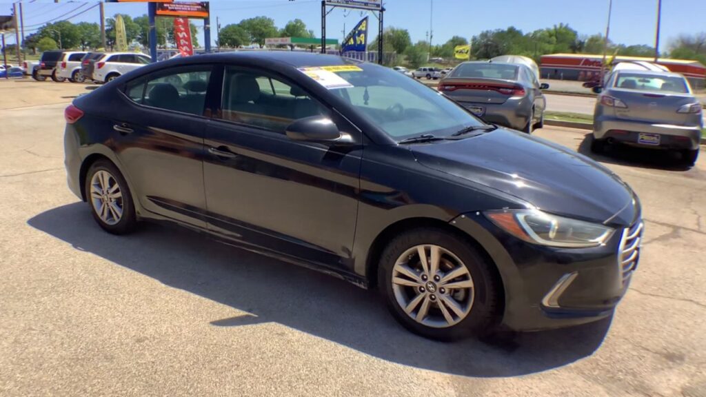 2017 Hyundai Elantra SE