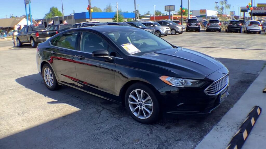 2017 Ford Fusion SE