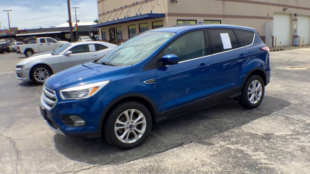 2017 Ford Escape SE