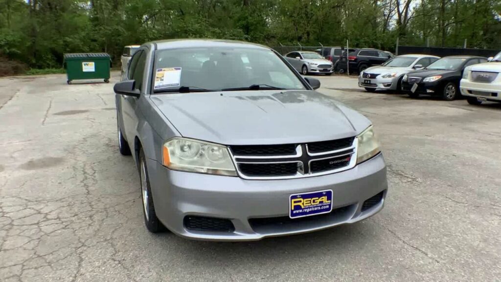 2013 Dodge Avenger SE