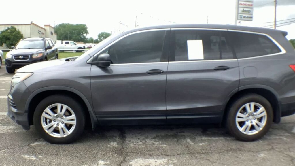 2017 Honda Pilot LX