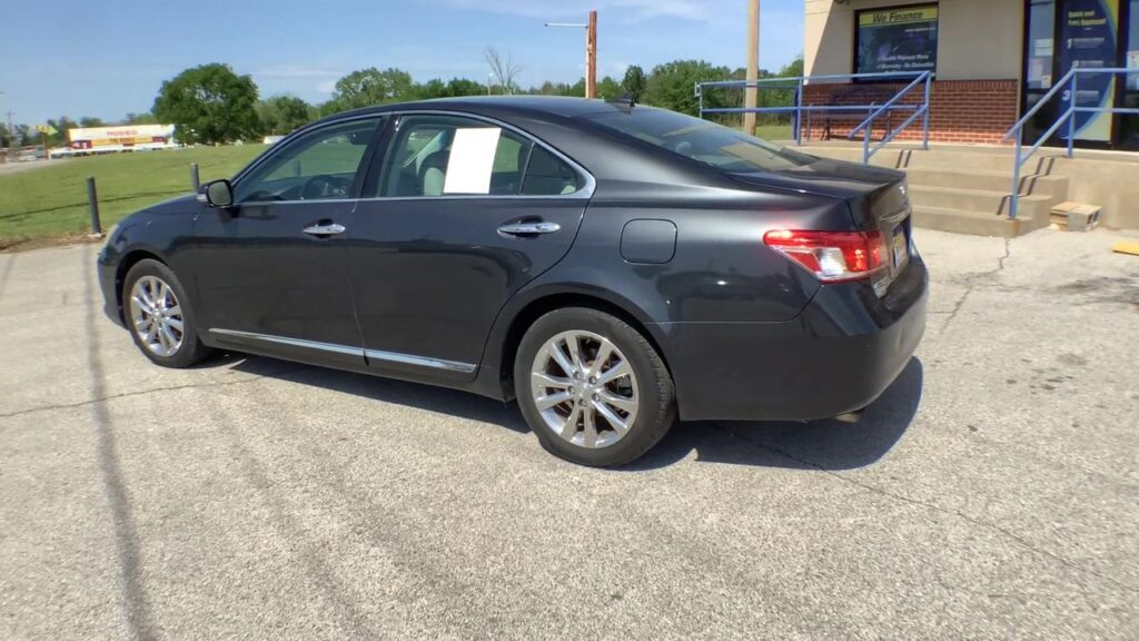 2010 Lexus ES 350 4 DOOR SEDAN