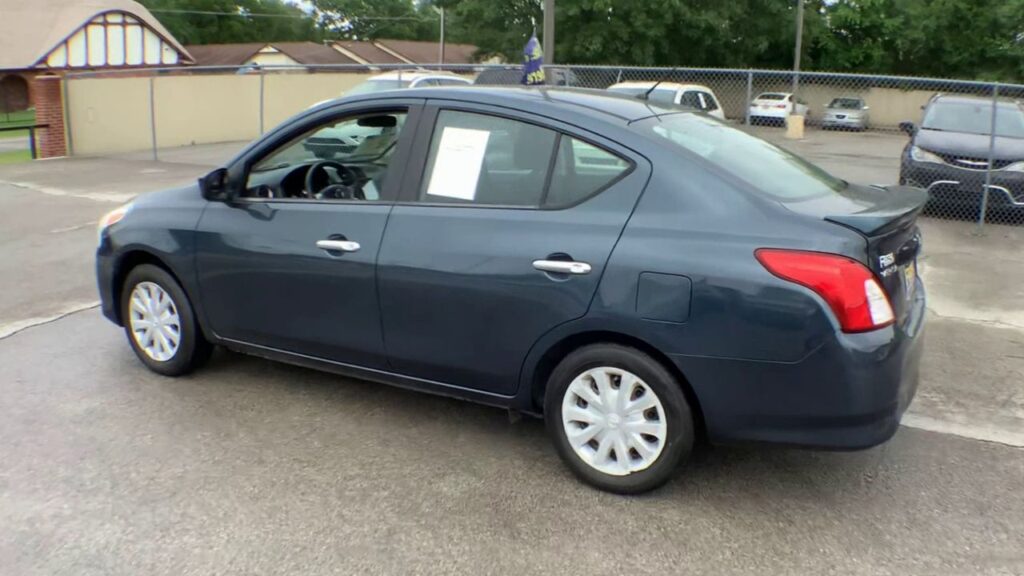 2017 Nissan Versa 1.6 SV
