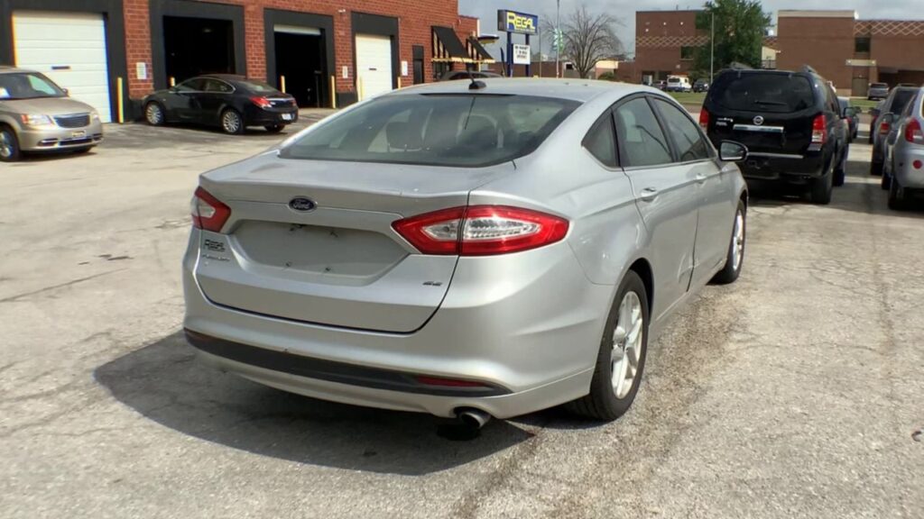 2015 Ford Fusion SE