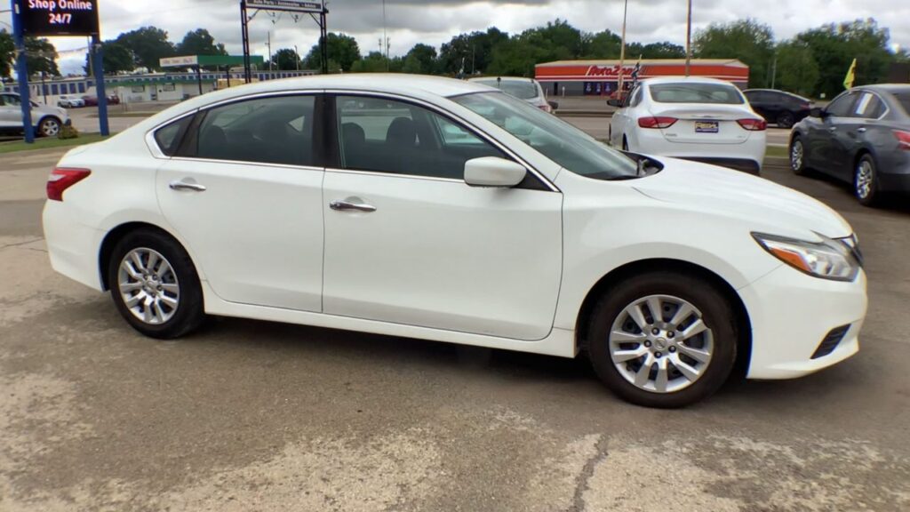 2016 Nissan Altima 2.5 SR