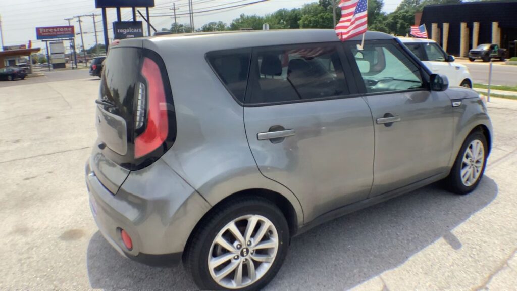 2019 Kia Soul +