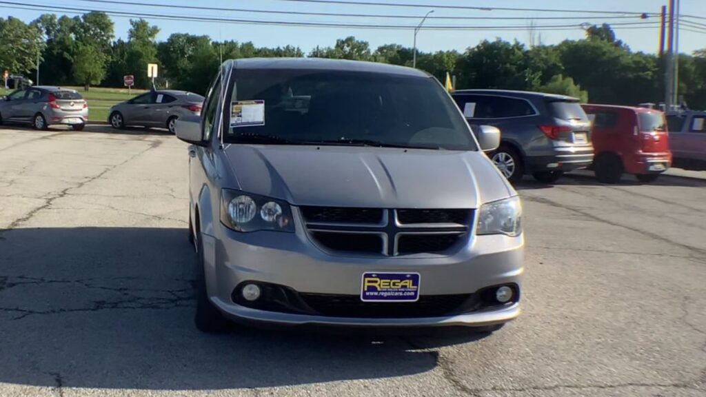 2016 Dodge Grand Caravan R/T