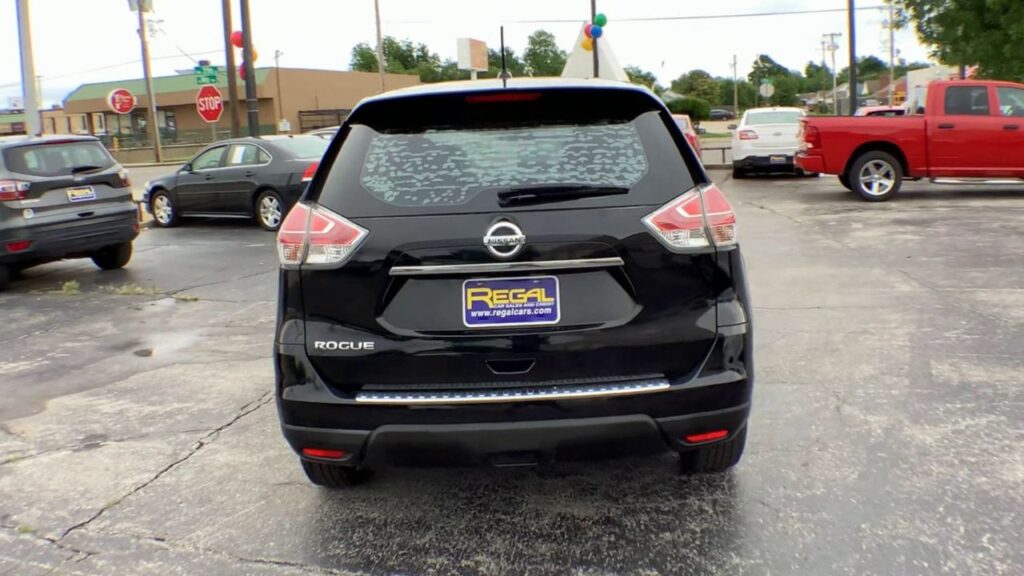 2015 Nissan Rogue S