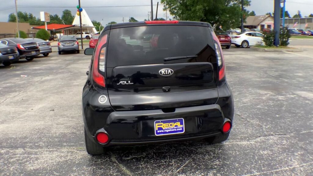 2016 Kia Soul +