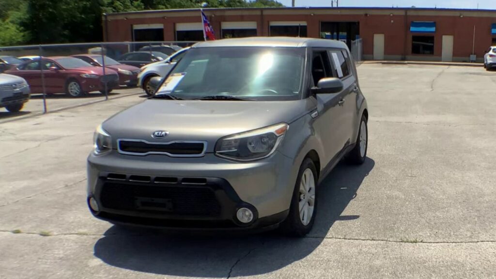 2016 Kia Soul +