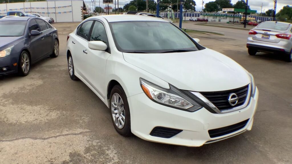 2016 Nissan Altima 2.5 SR