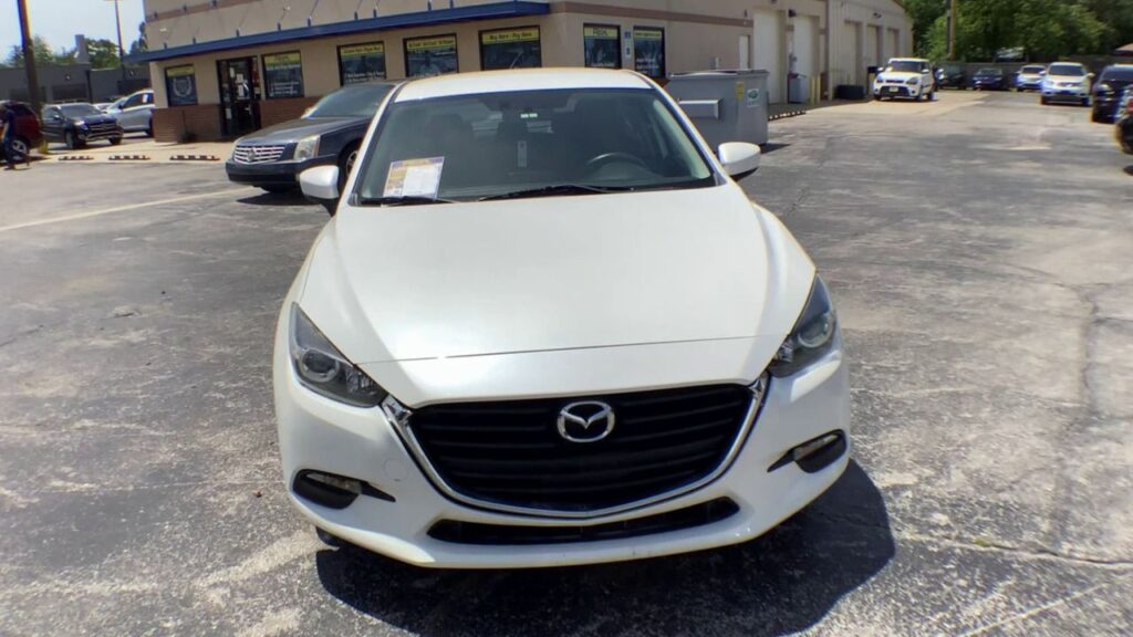 2017 Mazda Mazda3 4-Door Sport