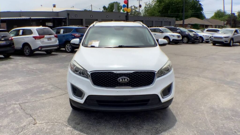 2018 Kia Sorento 3.3L LX