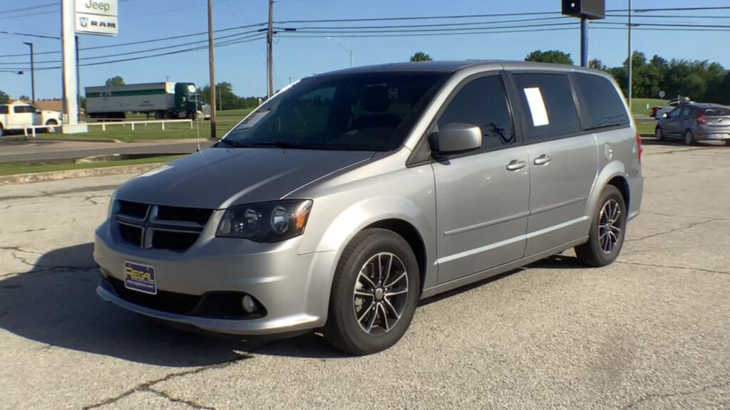 2016 Dodge Grand Caravan R/T