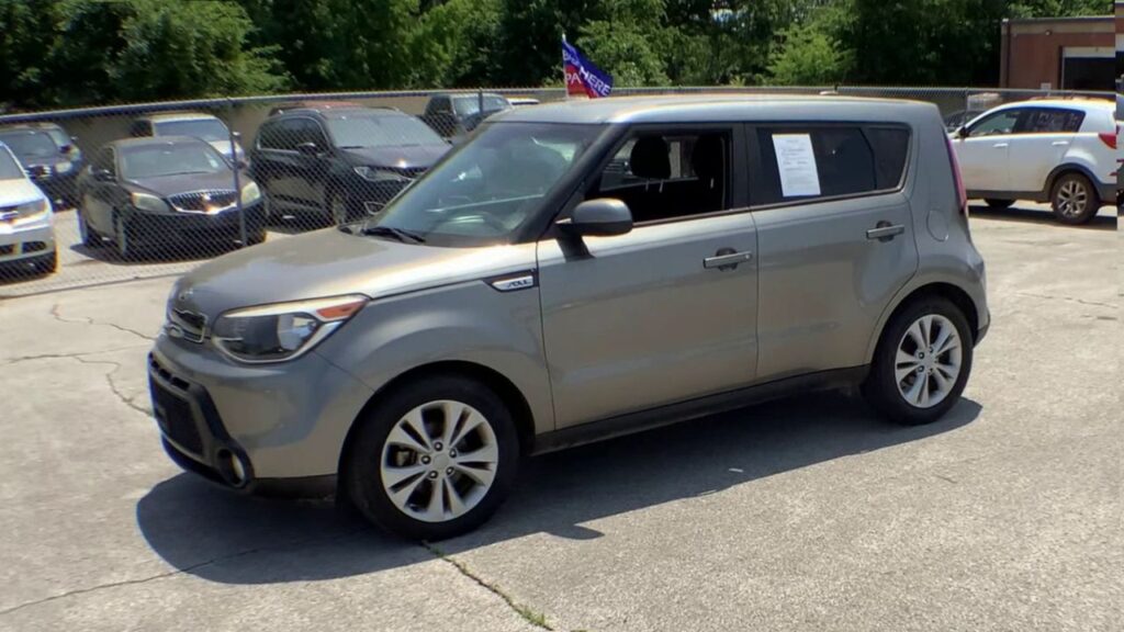 2016 Kia Soul +