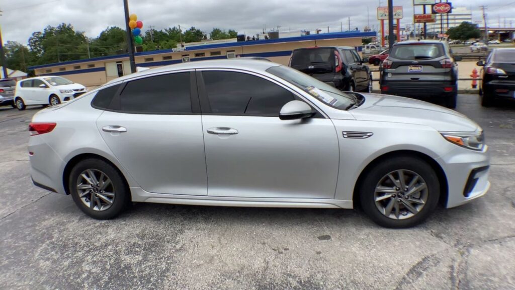 2019 Kia Optima LX