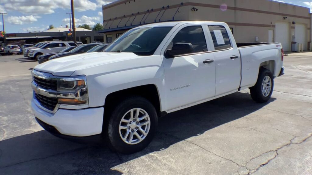 2019 Chevrolet Silverado 1500 LD WT