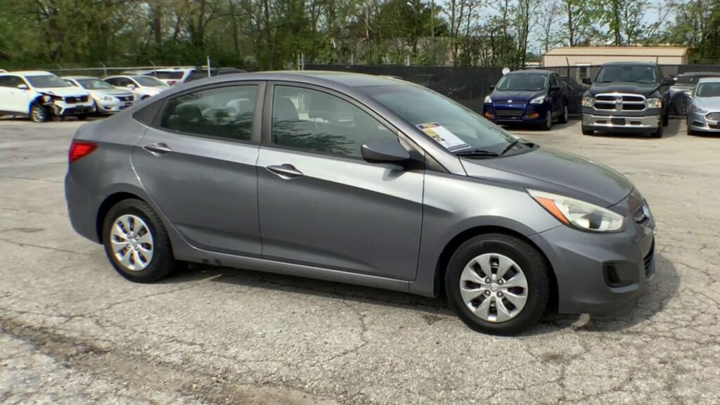 2017 Hyundai Accent SE