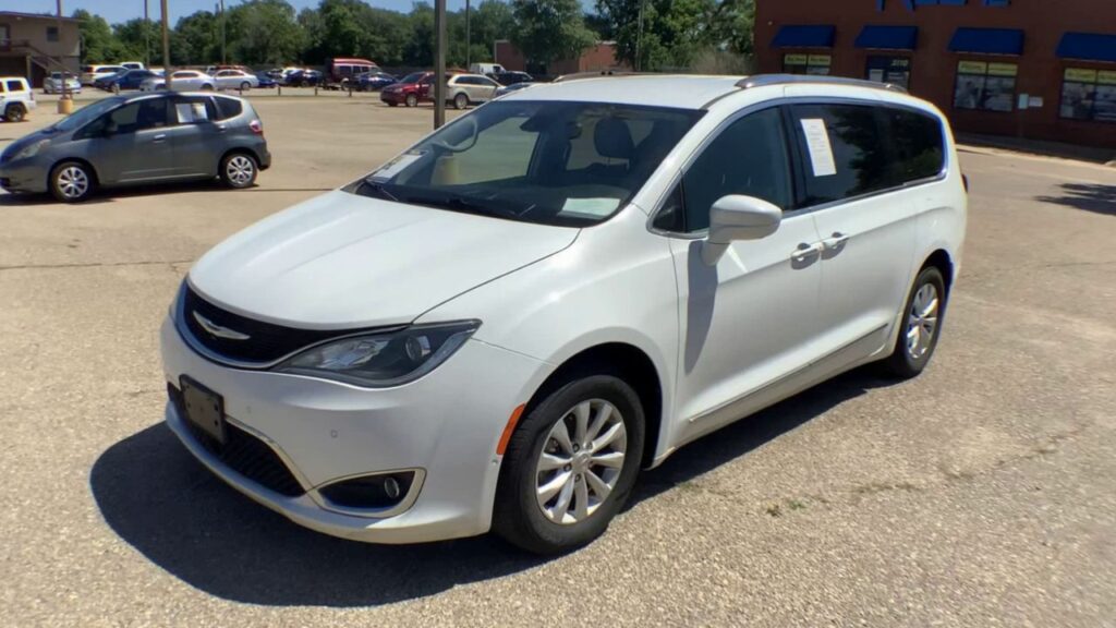 2018 Chrysler Pacifica Touring L