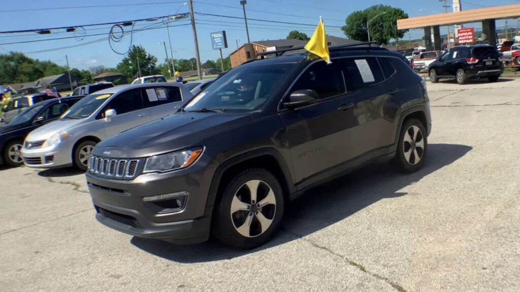 2020 Jeep Compass Latitude FWD
