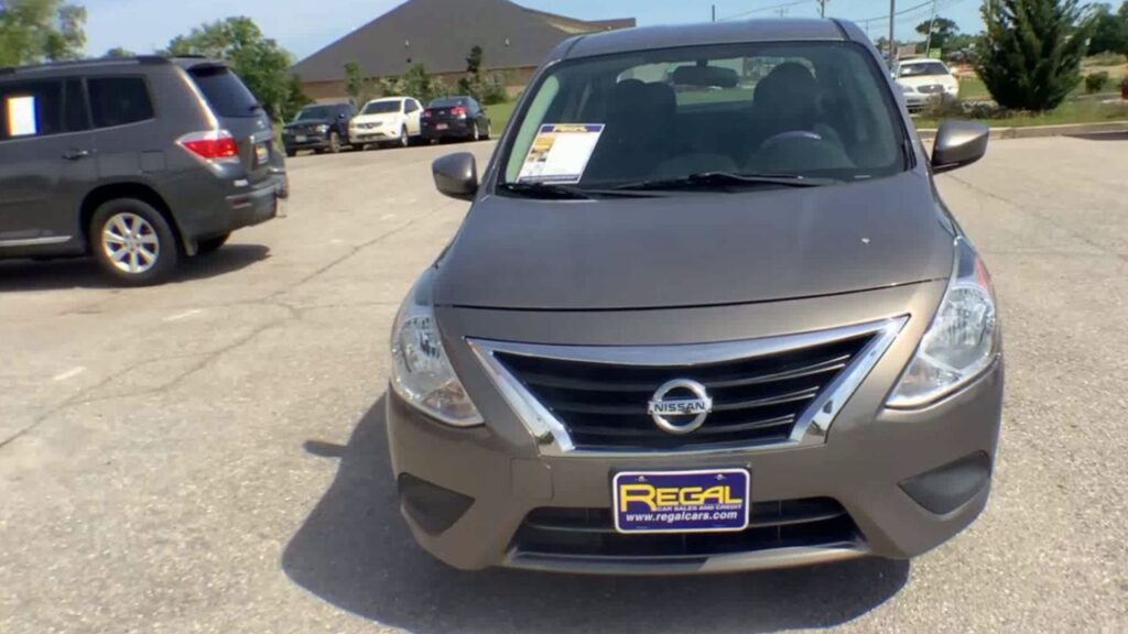 2015 Nissan Versa 1.6 SV