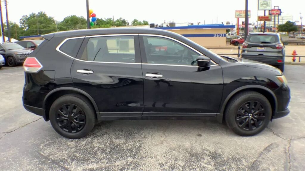 2015 Nissan Rogue S