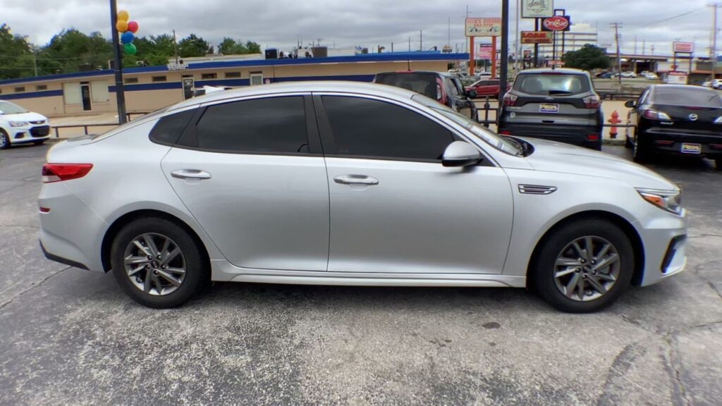 2019 Kia Optima LX