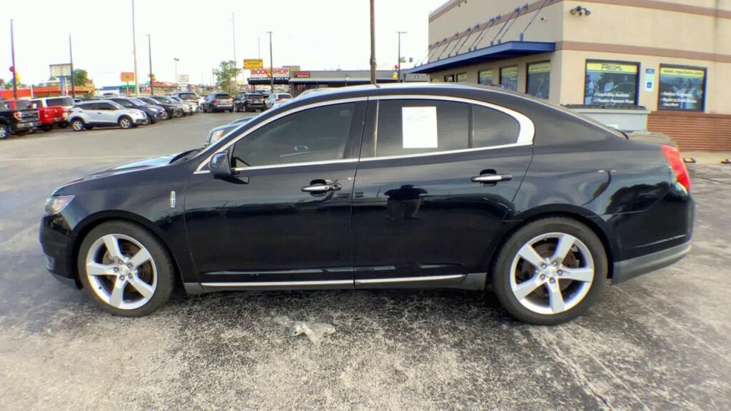 2016 Lincoln MKS 4 DOOR SEDAN