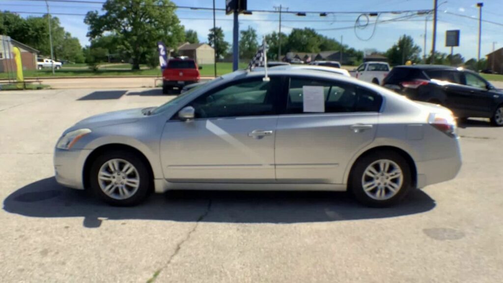 2010 Nissan Altima 2.5 S