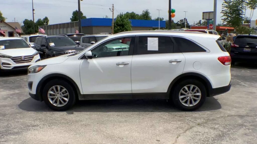 2018 Kia Sorento 3.3L LX