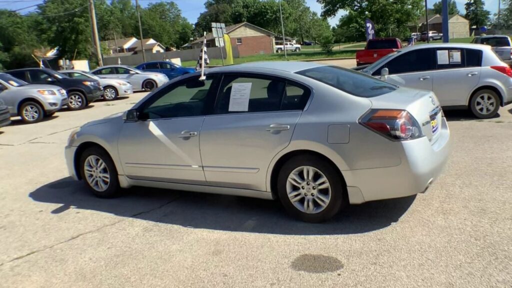 2010 Nissan Altima 2.5 S