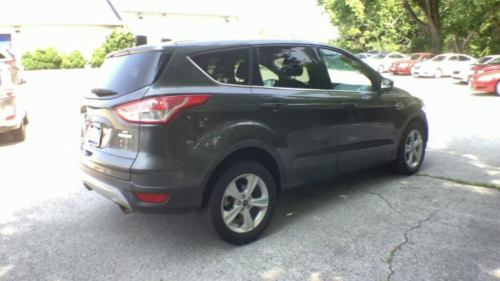 2015 Ford Escape SE