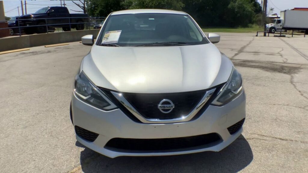 2016 Nissan Sentra 4 DOOR SEDAN