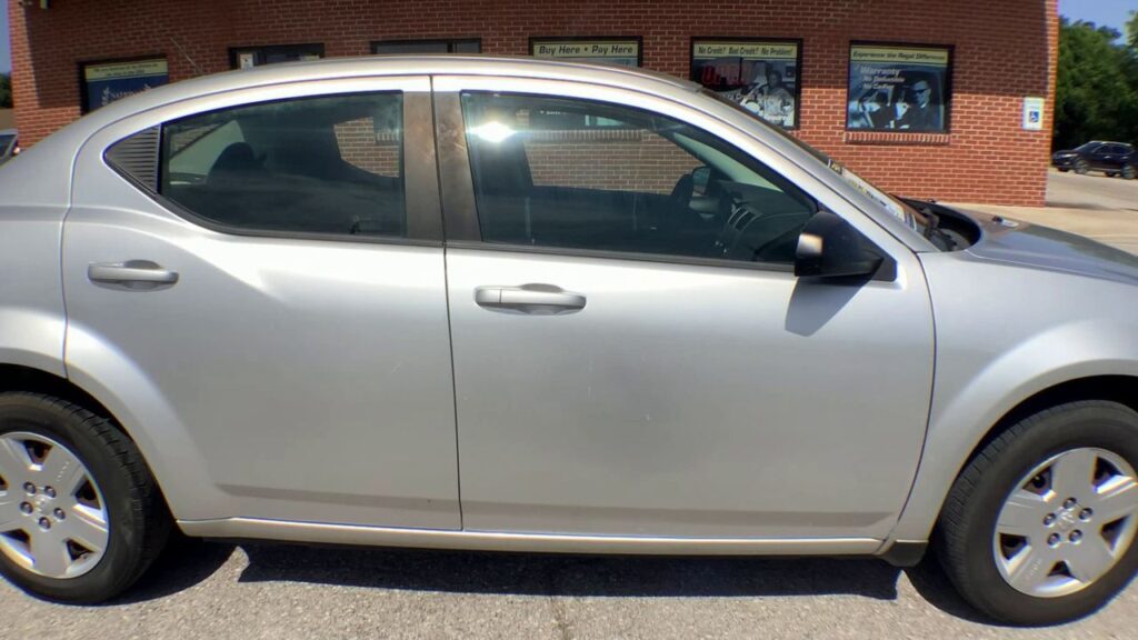 2010 Dodge Avenger SXT