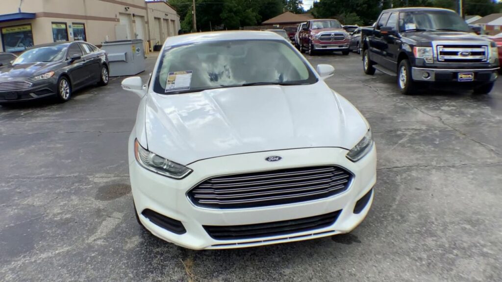2016 Ford Fusion SE