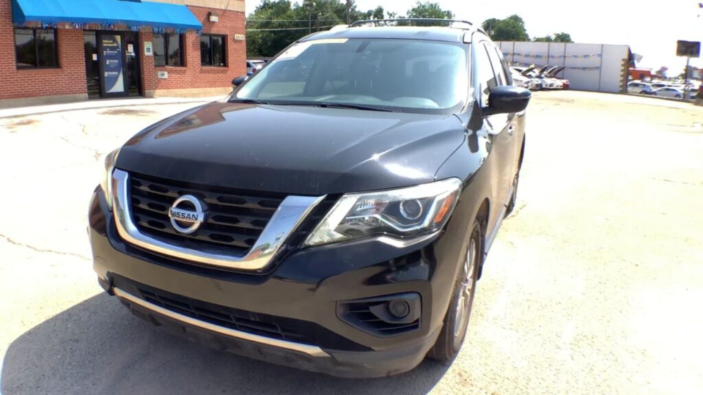 2020 Nissan Pathfinder S 2WD