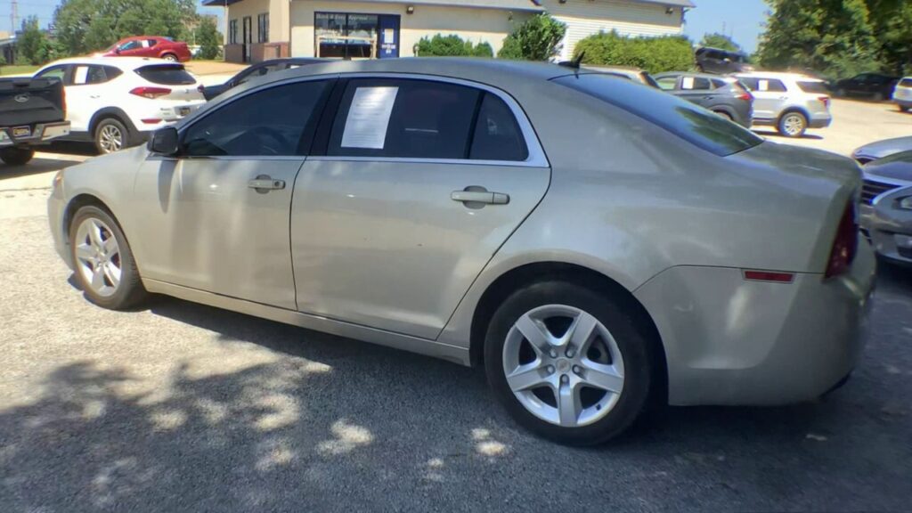 2011 Chevrolet Malibu LS