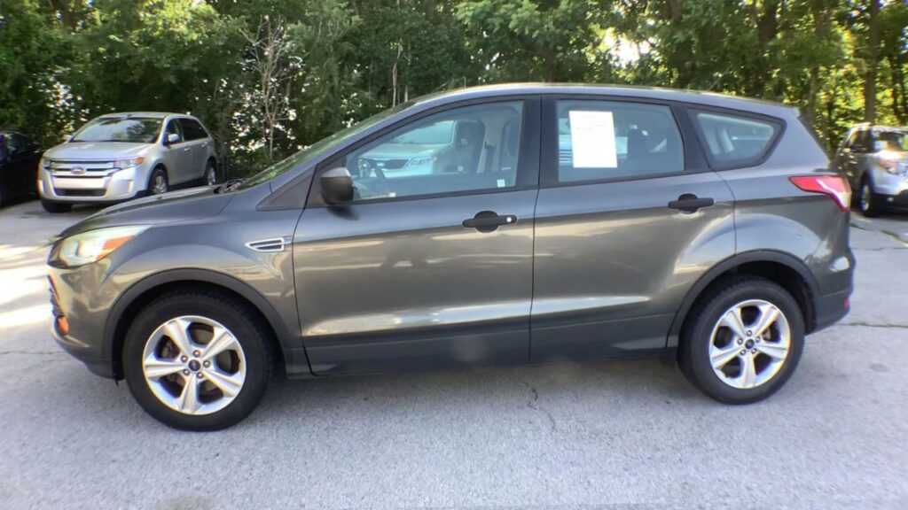 2016 Ford Escape S