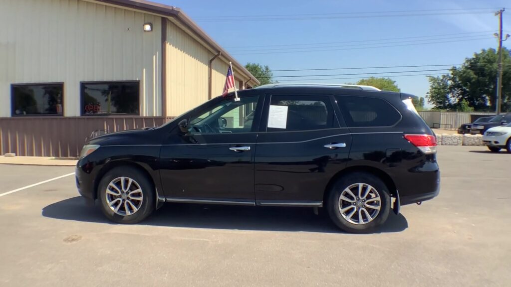 2014 Nissan Pathfinder SV