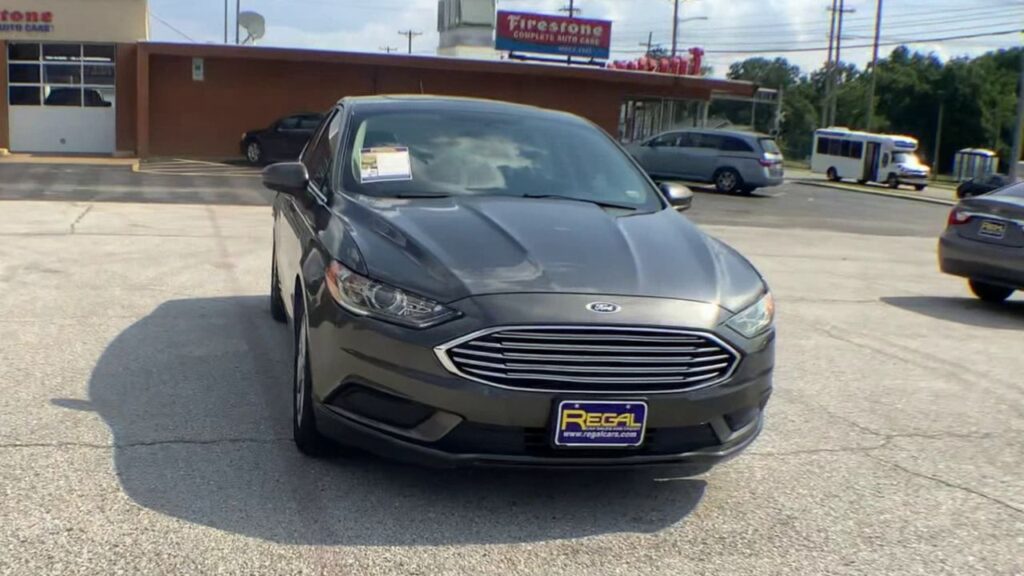 2017 Ford Fusion SE