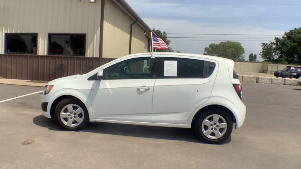 2015 Chevrolet Sonic LS Auto