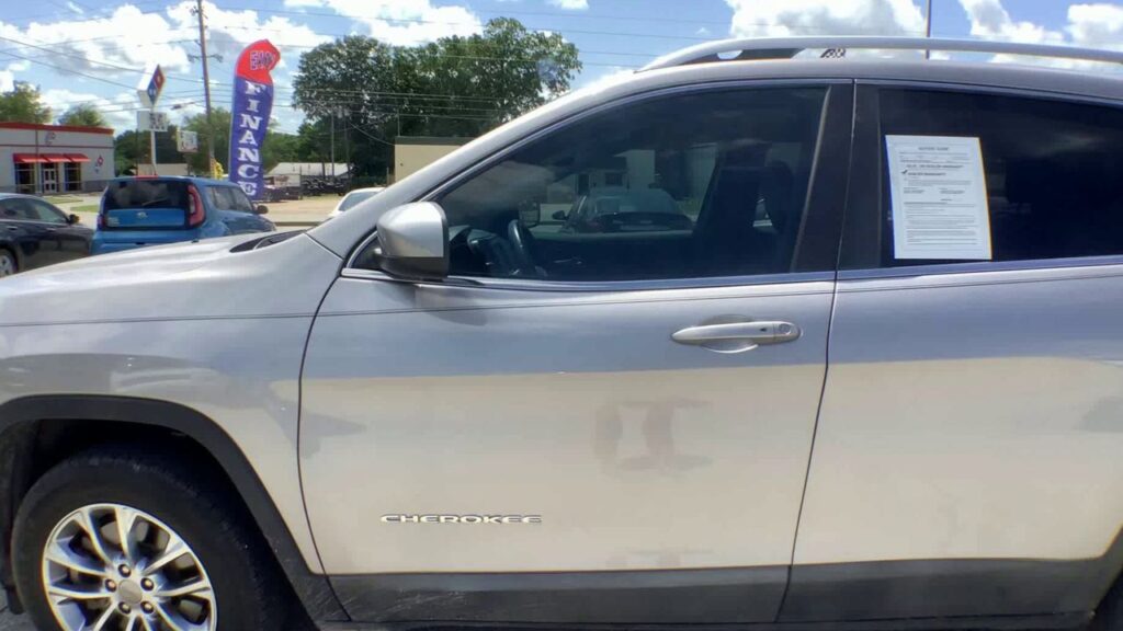 2019 Jeep Cherokee Latitude Plus FWD