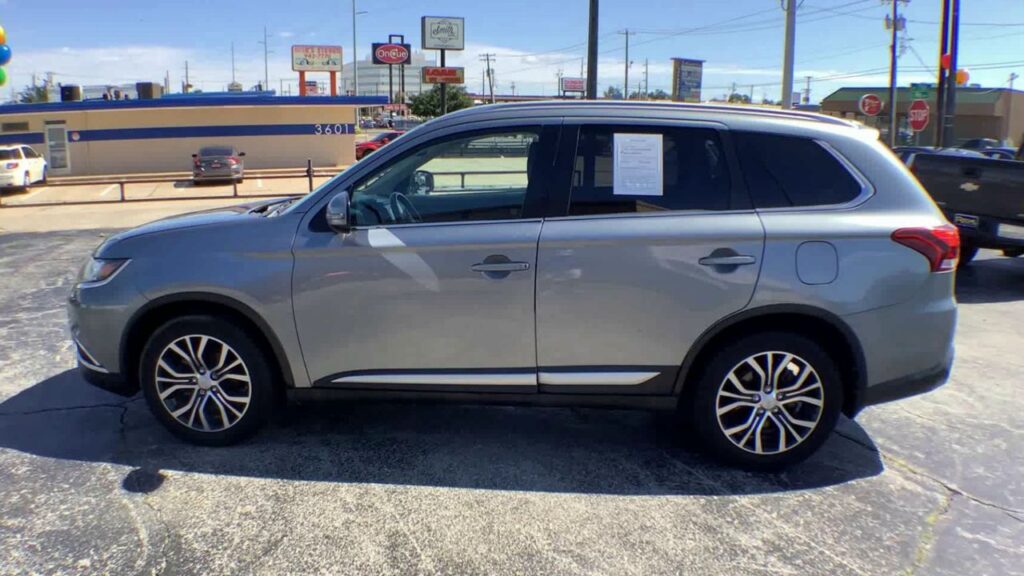 2017 Mitsubishi Outlander 4 DOOR WAGON