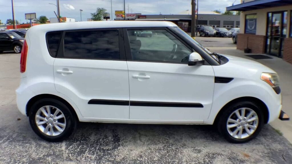 2013 Kia Soul +