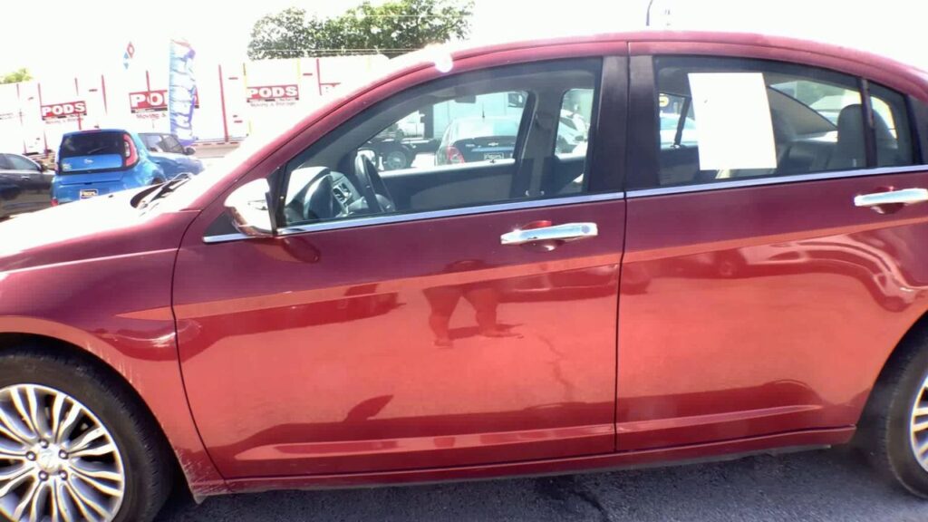 2012 Chrysler 200 Limited